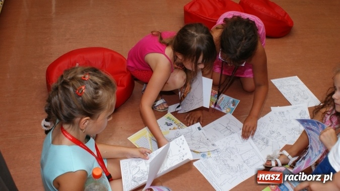 Zdjęcie w galerii na portalu naszraciborz.pl: Po raz czwarty raciborska biblioteka uczestniczyła w akcji Sieciaki na wakacjach  wiadomości z regionu