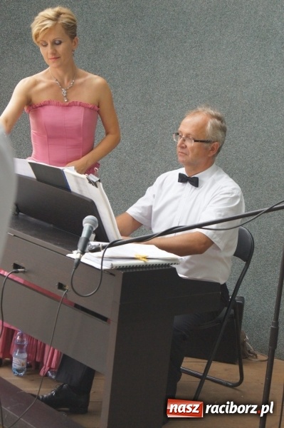 Zdjęcie w galerii na portalu naszraciborz.pl: W kręgu opery i nie tylko w Parku Roth  wiadomości z regionu