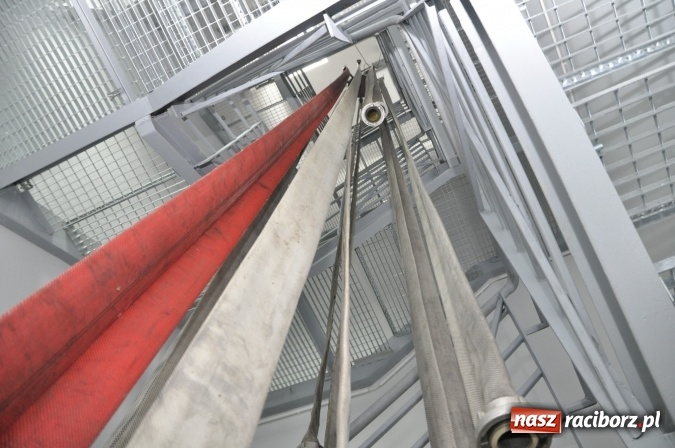 Zdjęcie w galerii na portalu naszraciborz.pl: Oby wszystko działało tak, jak straż pożarna. O działalności OSP na komisji powiatowej wiadomości z regionu