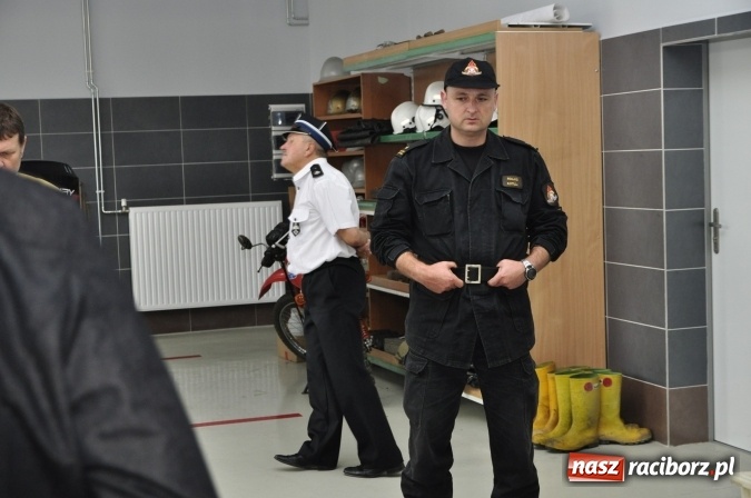 Zdjęcie w galerii na portalu naszraciborz.pl: Oby wszystko działało tak, jak straż pożarna. O działalności OSP na komisji powiatowej wiadomości z regionu