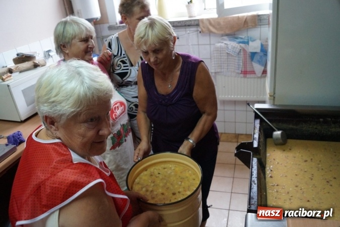 Zdjęcie w galerii na portalu naszraciborz.pl: Gmina Nędza przyjęła kilkuset pielgrzymów wiadomości z regionu