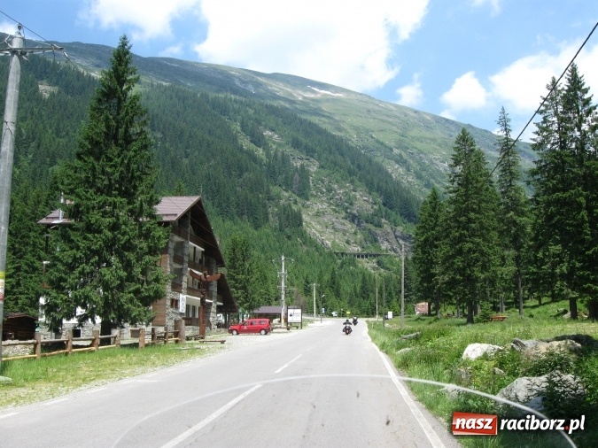 Zdjęcie w galerii na portalu naszraciborz.pl: Na motocyklach podróżują od kilku lat. W tym roku w dwa tygodnie pokonali 5 tysięcy kilometrów i odwiedzili kolejne państwa wiadomości z regionu