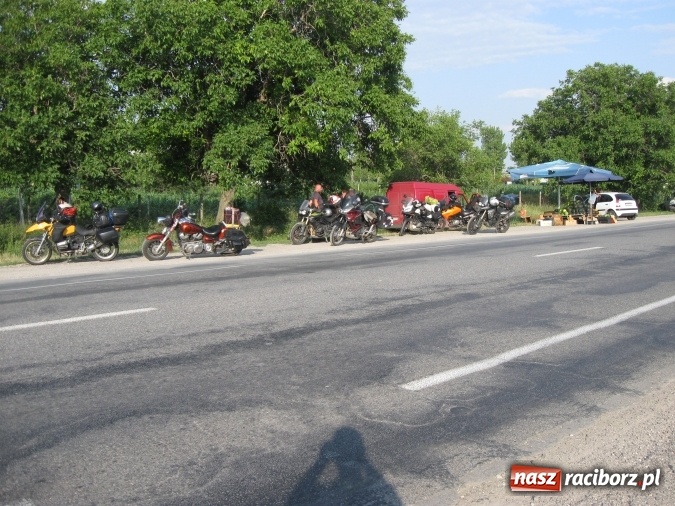 Zdjęcie w galerii na portalu naszraciborz.pl: Na motocyklach podróżują od kilku lat. W tym roku w dwa tygodnie pokonali 5 tysięcy kilometrów i odwiedzili kolejne państwa wiadomości z regionu