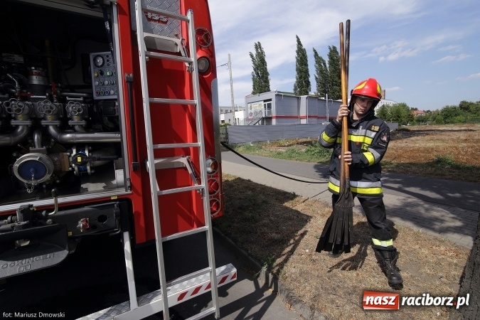 Zdjęcie w galerii na portalu naszraciborz.pl: Podpaleń i pożarów ciąg dalszy. Próba samobójcza - wczorajsze działania strażaków wiadomości z regionu