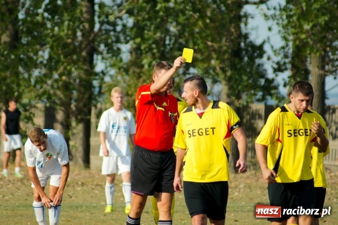 Zdjęcie w galerii na portalu naszraciborz.pl: Puchar Polski: Cztery gole w Owsiszczach. Lubomia gra dalej wiadomości z regionu