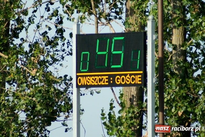 Zdjęcie w galerii na portalu naszraciborz.pl: Puchar Polski: Cztery gole w Owsiszczach. Lubomia gra dalej wiadomości z regionu