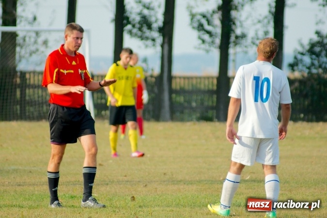 Zdjęcie w galerii na portalu naszraciborz.pl: Puchar Polski: Cztery gole w Owsiszczach. Lubomia gra dalej wiadomości z regionu