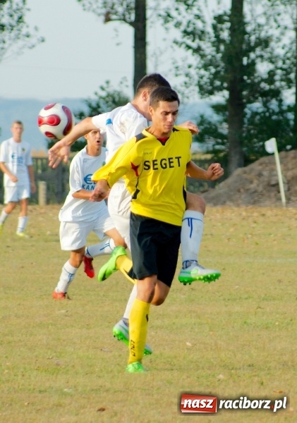 Zdjęcie w galerii na portalu naszraciborz.pl: Puchar Polski: Cztery gole w Owsiszczach. Lubomia gra dalej wiadomości z regionu