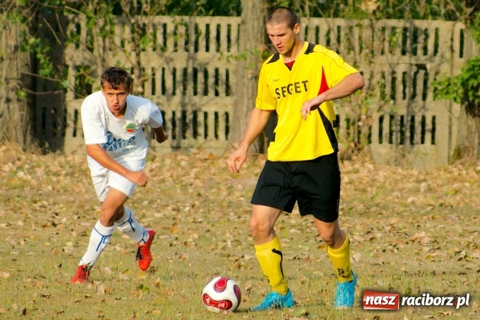Zdjęcie w galerii na portalu naszraciborz.pl: Puchar Polski: Cztery gole w Owsiszczach. Lubomia gra dalej wiadomości z regionu