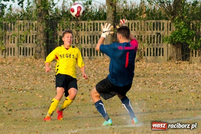 Zdjęcie w galerii na portalu naszraciborz.pl: Puchar Polski: Cztery gole w Owsiszczach. Lubomia gra dalej wiadomości z regionu