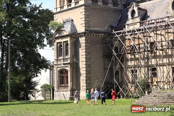 Zdjęcie w galerii na portalu naszraciborz.pl: To miejsce ma coś w sobie. Wychowankowie byłego domu dziecka w Krowiarkach spotkali się po raz czwarty wiadomości z regionu
