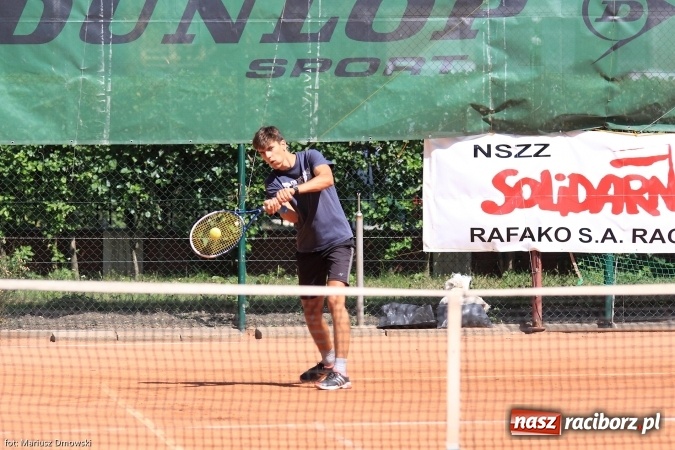 Zdjęcie w galerii na portalu naszraciborz.pl: NSZZ RAFAKO S.A. dzieciom – turniej tenisowy dla dzieci i młodzieży wiadomości z regionu