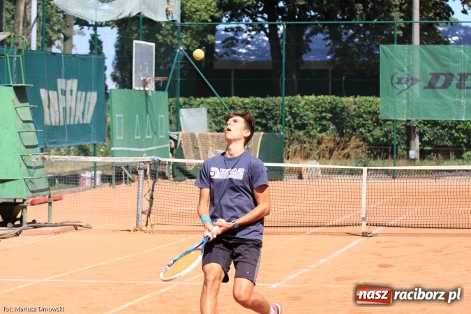 Zdjęcie w galerii na portalu naszraciborz.pl: NSZZ RAFAKO S.A. dzieciom – turniej tenisowy dla dzieci i młodzieży wiadomości z regionu