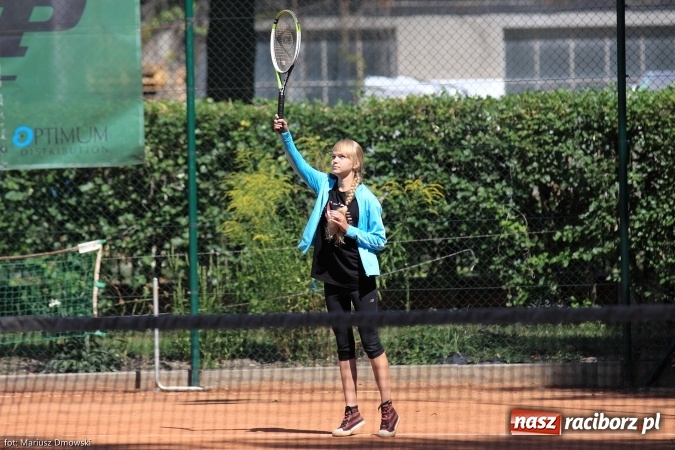 Zdjęcie w galerii na portalu naszraciborz.pl: NSZZ RAFAKO S.A. dzieciom – turniej tenisowy dla dzieci i młodzieży wiadomości z regionu