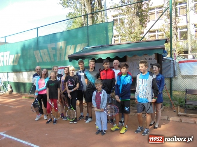 Zdjęcie w galerii na portalu naszraciborz.pl: NSZZ RAFAKO S.A. dzieciom – turniej tenisowy dla dzieci i młodzieży wiadomości z regionu