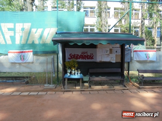 Zdjęcie w galerii na portalu naszraciborz.pl: NSZZ RAFAKO S.A. dzieciom – turniej tenisowy dla dzieci i młodzieży wiadomości z regionu