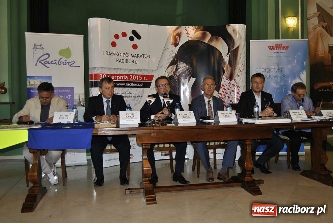 Zdjęcie w galerii na portalu naszraciborz.pl: I Rafako Półmaraton już za tydzień. W Raciborzu wystartują także Kenijczycy wiadomości z regionu