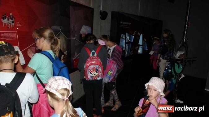 Zdjęcie w galerii na portalu naszraciborz.pl: Lato z Biblioteką trwa - kolejna wycieczka wiadomości z regionu