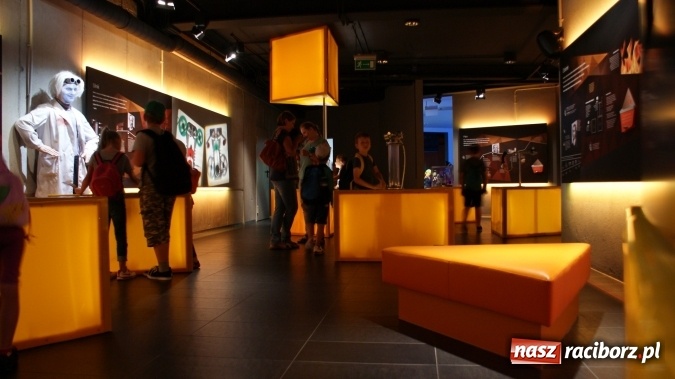 Zdjęcie w galerii na portalu naszraciborz.pl: Lato z Biblioteką trwa - kolejna wycieczka wiadomości z regionu