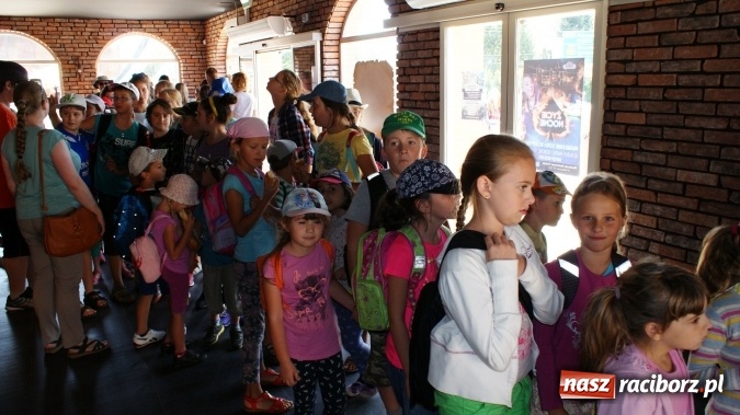 Zdjęcie w galerii na portalu naszraciborz.pl: Lato z Biblioteką trwa - kolejna wycieczka wiadomości z regionu