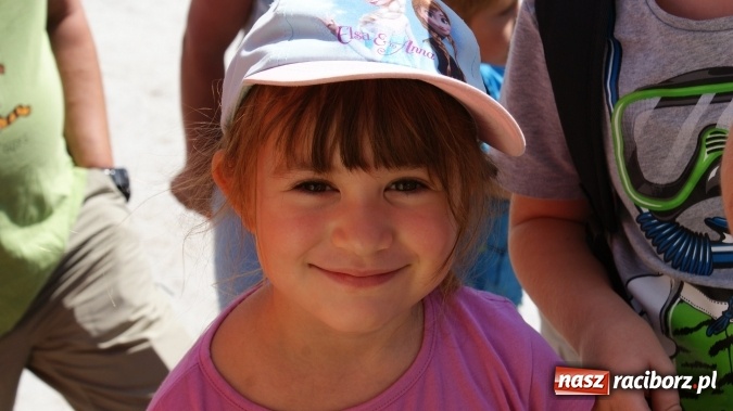 Zdjęcie w galerii na portalu naszraciborz.pl: Lato z Biblioteką trwa - kolejna wycieczka wiadomości z regionu