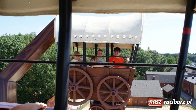 Zdjęcie w galerii na portalu naszraciborz.pl: Lato z Biblioteką trwa - kolejna wycieczka wiadomości z regionu