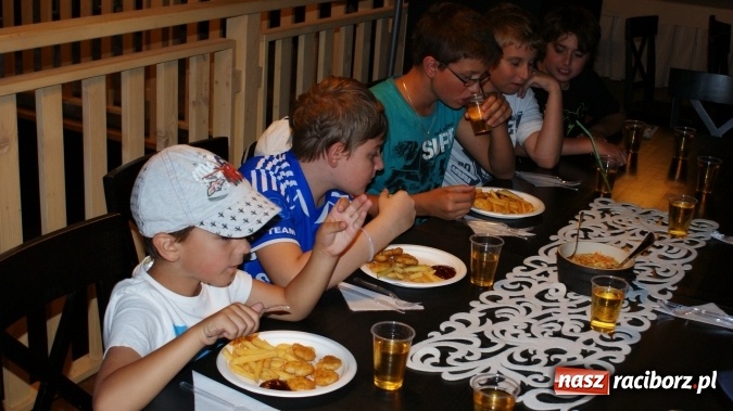 Zdjęcie w galerii na portalu naszraciborz.pl: Lato z Biblioteką trwa - kolejna wycieczka wiadomości z regionu