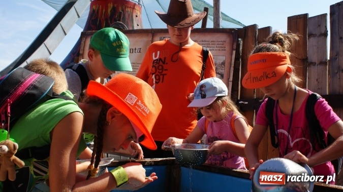 Zdjęcie w galerii na portalu naszraciborz.pl: Lato z Biblioteką trwa - kolejna wycieczka wiadomości z regionu
