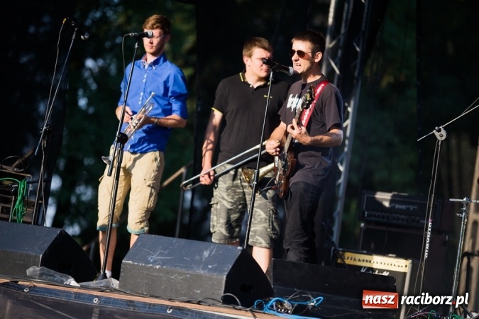 Zdjęcie w galerii na portalu naszraciborz.pl: Zakończenie Lata z Gminą Krzyżanowice i zespołem Mafia wiadomości z regionu
