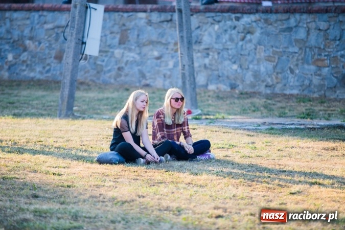 Zdjęcie w galerii na portalu naszraciborz.pl: Zakończenie Lata z Gminą Krzyżanowice i zespołem Mafia wiadomości z regionu