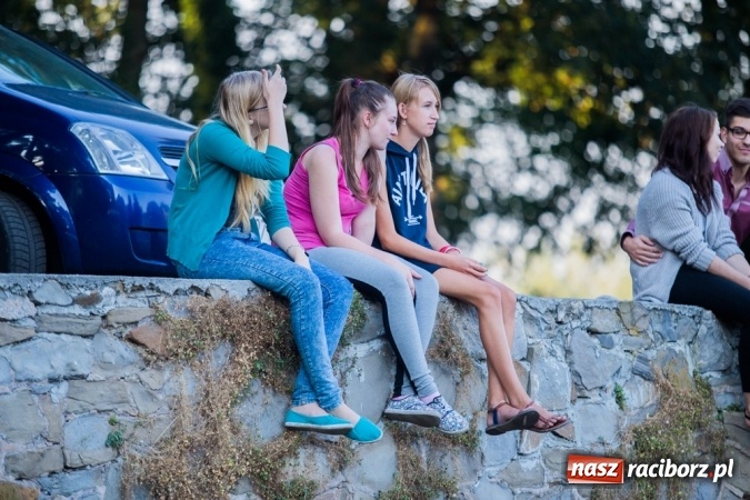 Zdjęcie w galerii na portalu naszraciborz.pl: Zakończenie Lata z Gminą Krzyżanowice i zespołem Mafia wiadomości z regionu