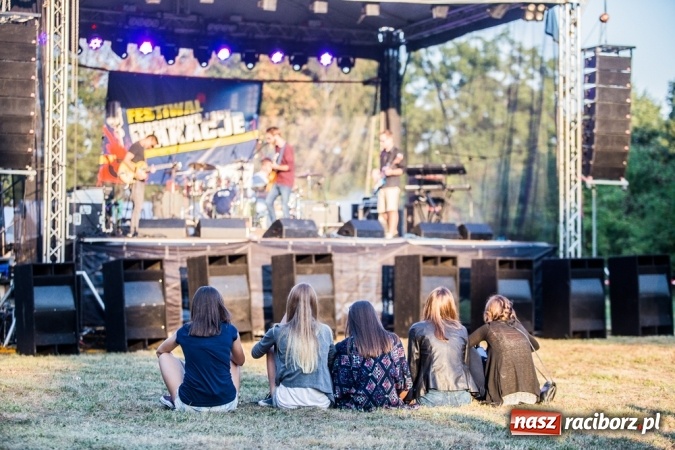 Zdjęcie w galerii na portalu naszraciborz.pl: Zakończenie Lata z Gminą Krzyżanowice i zespołem Mafia wiadomości z regionu