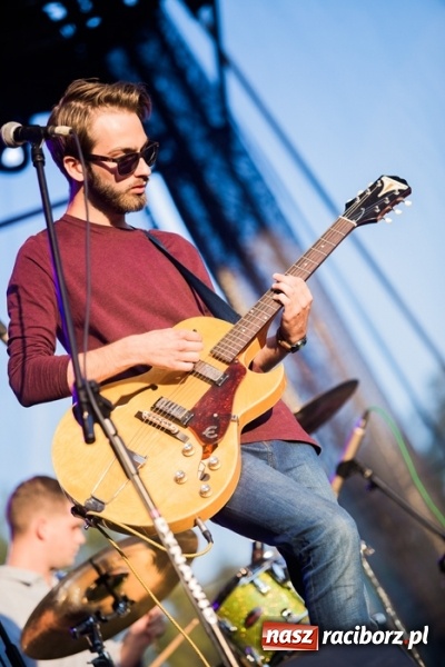 Zdjęcie w galerii na portalu naszraciborz.pl: Zakończenie Lata z Gminą Krzyżanowice i zespołem Mafia wiadomości z regionu