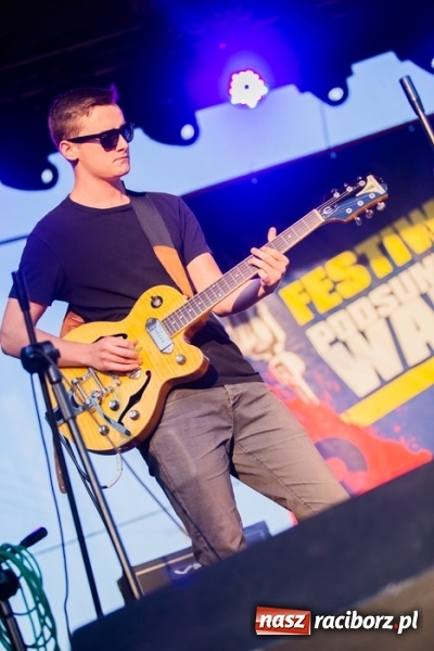 Zdjęcie w galerii na portalu naszraciborz.pl: Zakończenie Lata z Gminą Krzyżanowice i zespołem Mafia wiadomości z regionu