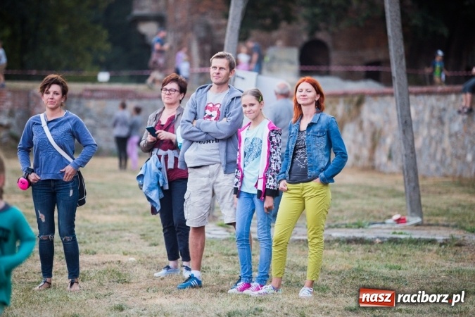Zdjęcie w galerii na portalu naszraciborz.pl: Zakończenie Lata z Gminą Krzyżanowice i zespołem Mafia wiadomości z regionu