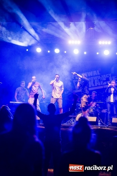 Zdjęcie w galerii na portalu naszraciborz.pl: Zakończenie Lata z Gminą Krzyżanowice i zespołem Mafia wiadomości z regionu