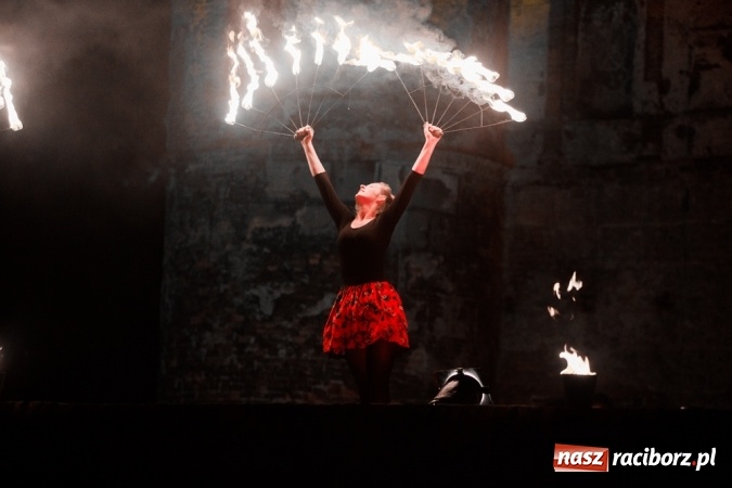 Zdjęcie w galerii na portalu naszraciborz.pl: Zakończenie Lata z Gminą Krzyżanowice i zespołem Mafia wiadomości z regionu