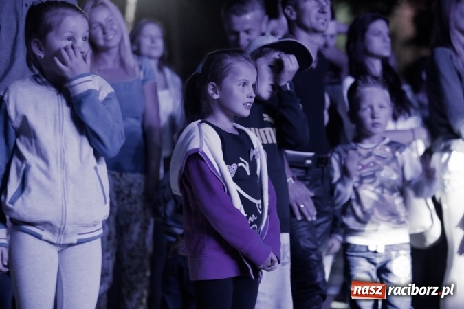 Zdjęcie w galerii na portalu naszraciborz.pl: Zakończenie Lata z Gminą Krzyżanowice i zespołem Mafia wiadomości z regionu