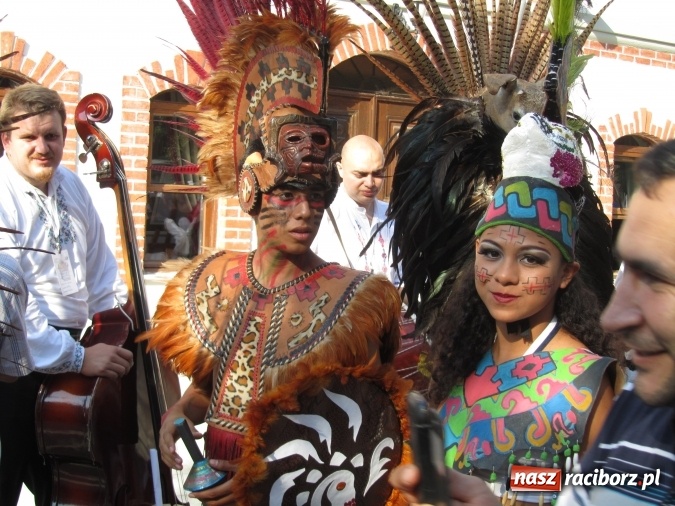 Zdjęcie w galerii na portalu naszraciborz.pl: Zespoły Łężczok i Arabeska na Festiwalu w Turcji  wiadomości z regionu