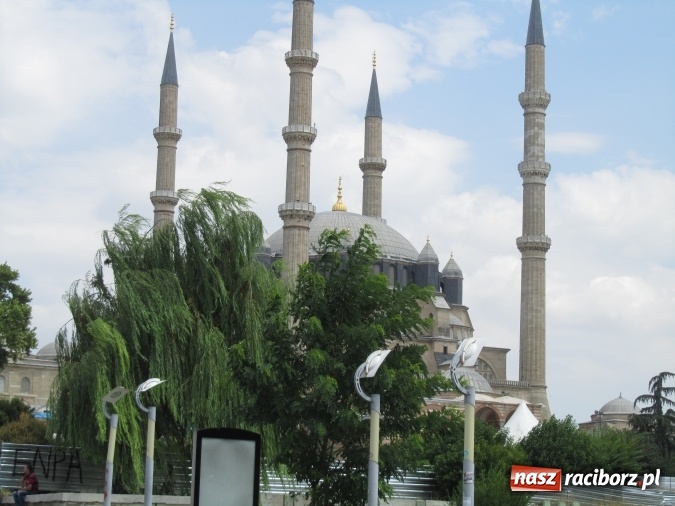 Zdjęcie w galerii na portalu naszraciborz.pl: Zespoły Łężczok i Arabeska na Festiwalu w Turcji  wiadomości z regionu