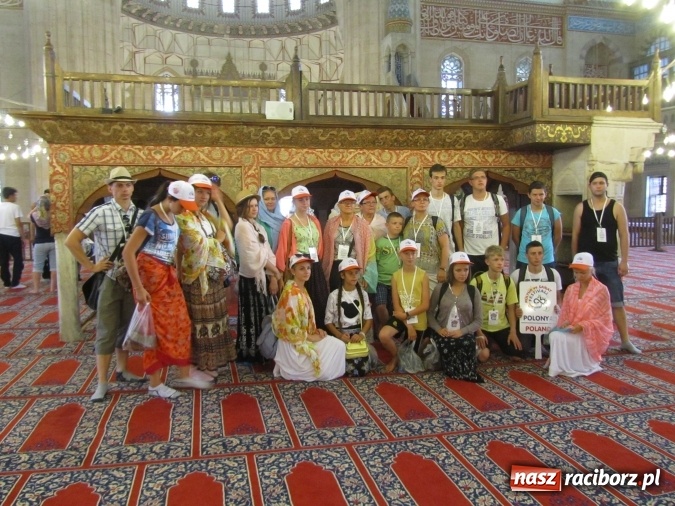 Zdjęcie w galerii na portalu naszraciborz.pl: Zespoły Łężczok i Arabeska na Festiwalu w Turcji  wiadomości z regionu