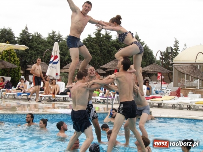 Zdjęcie w galerii na portalu naszraciborz.pl: Zespoły Łężczok i Arabeska na Festiwalu w Turcji  wiadomości z regionu