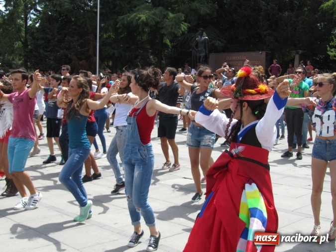 Zdjęcie w galerii na portalu naszraciborz.pl: Zespoły Łężczok i Arabeska na Festiwalu w Turcji  wiadomości z regionu