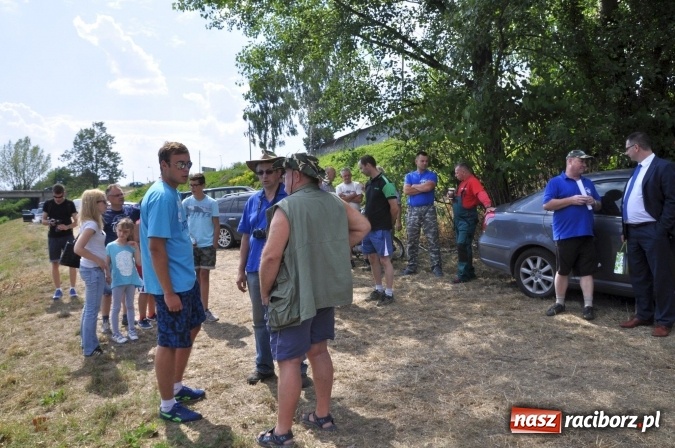 Zdjęcie w galerii na portalu naszraciborz.pl: Trwają II Memoriałowe Zawody Wędkarskie Odra 2015 wiadomości z regionu