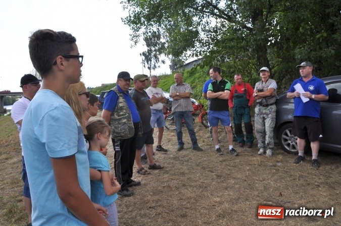 Zdjęcie w galerii na portalu naszraciborz.pl: Trwają II Memoriałowe Zawody Wędkarskie Odra 2015 wiadomości z regionu