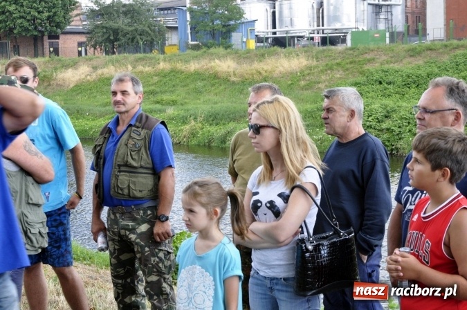 Zdjęcie w galerii na portalu naszraciborz.pl: Trwają II Memoriałowe Zawody Wędkarskie Odra 2015 wiadomości z regionu