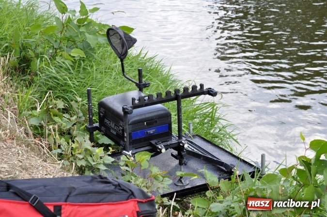 Zdjęcie w galerii na portalu naszraciborz.pl: Trwają II Memoriałowe Zawody Wędkarskie Odra 2015 wiadomości z regionu