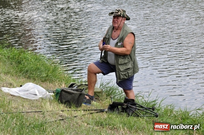 Zdjęcie w galerii na portalu naszraciborz.pl: Trwają II Memoriałowe Zawody Wędkarskie Odra 2015 wiadomości z regionu