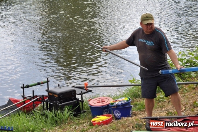Zdjęcie w galerii na portalu naszraciborz.pl: Trwają II Memoriałowe Zawody Wędkarskie Odra 2015 wiadomości z regionu