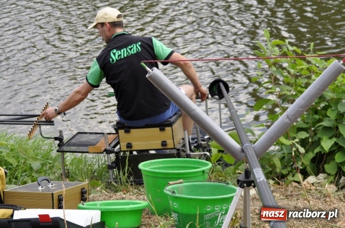 Zdjęcie w galerii na portalu naszraciborz.pl: Trwają II Memoriałowe Zawody Wędkarskie Odra 2015 wiadomości z regionu